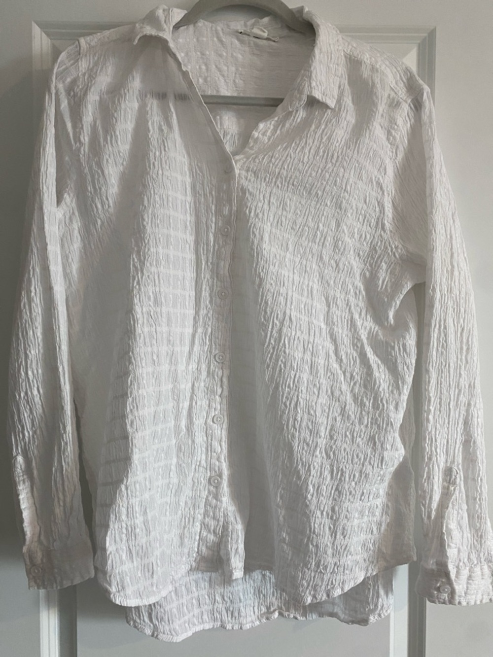 beachlunchlounge White Textured Button-Front Swim Coverup Shirt